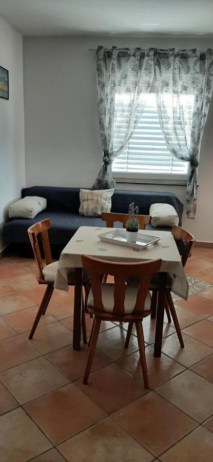Villa Dobra Family Apartments Вир Екстер'єр фото