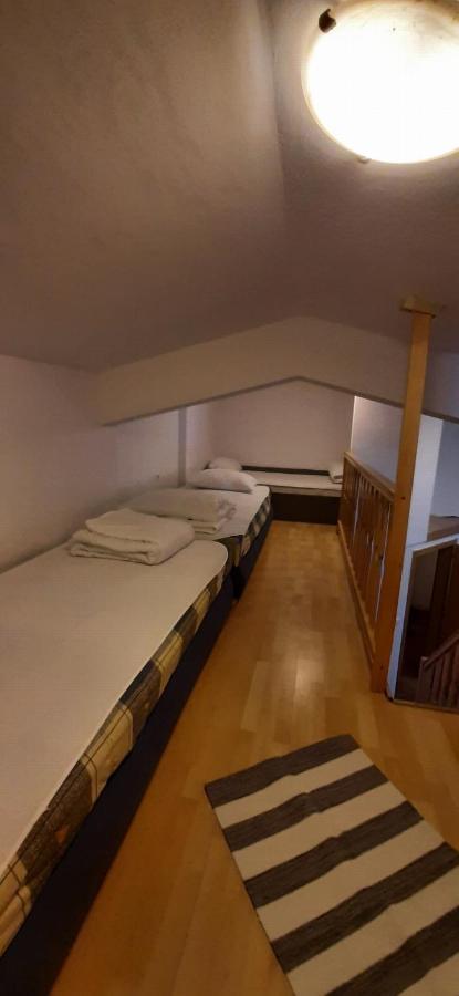 Villa Dobra Family Apartments Вир Екстер'єр фото