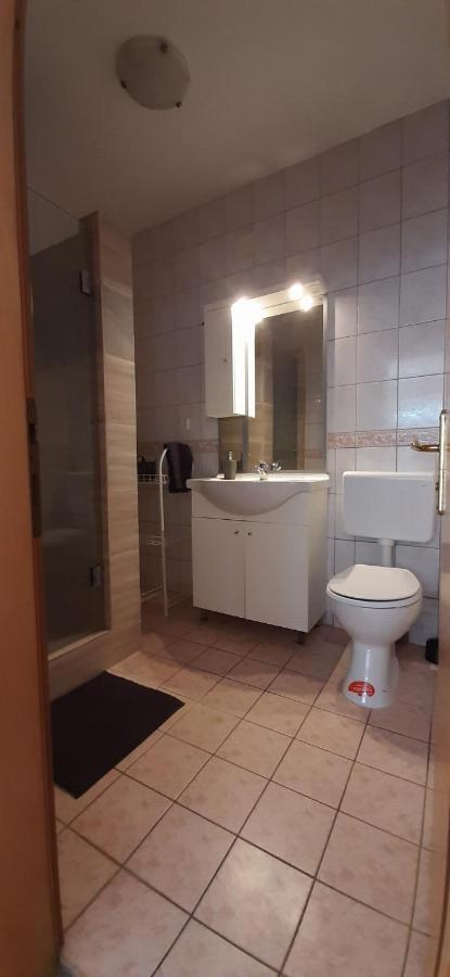 Villa Dobra Family Apartments Вир Екстер'єр фото