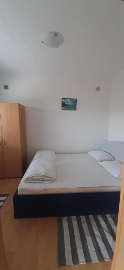 Villa Dobra Family Apartments Вир Екстер'єр фото