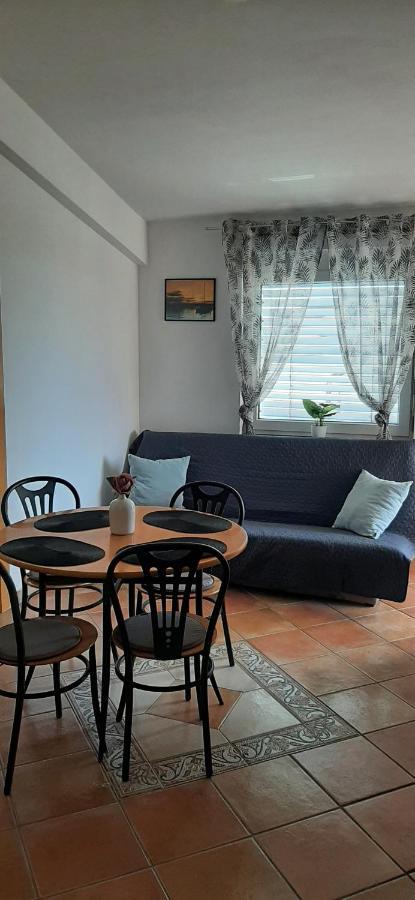 Villa Dobra Family Apartments Вир Екстер'єр фото