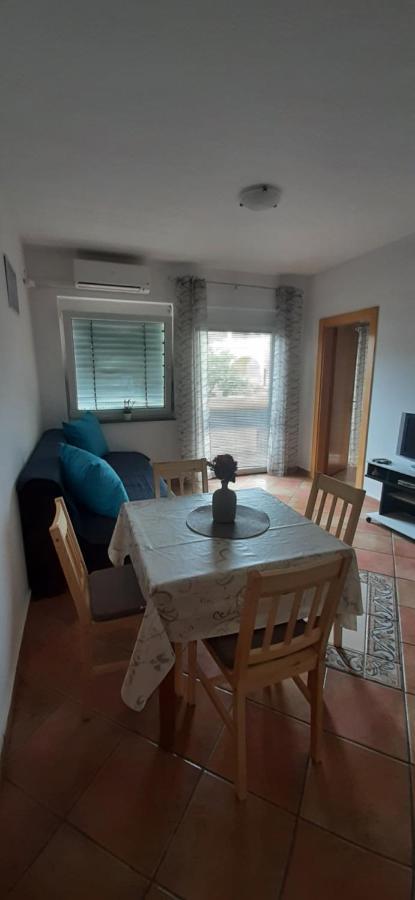 Villa Dobra Family Apartments Вир Екстер'єр фото