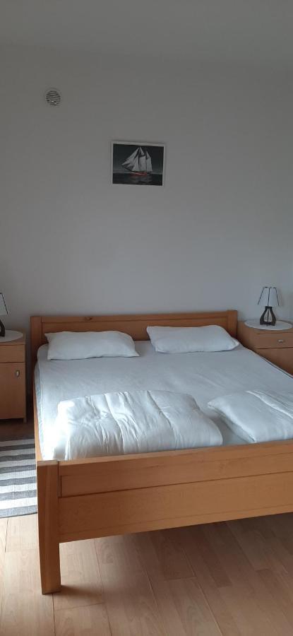Villa Dobra Family Apartments Вир Екстер'єр фото